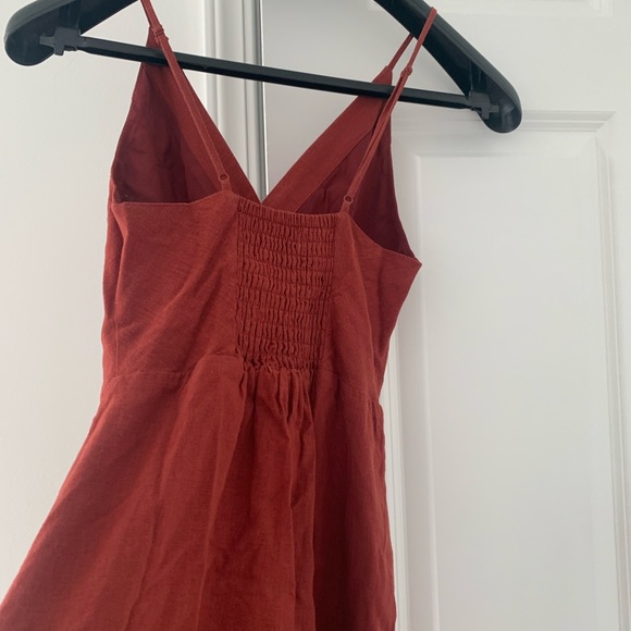 Dress - Picture 2 of 4